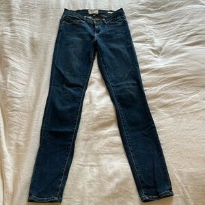 Frame Denim- Le Skinny de Jeanne. Size 26​​​​​​